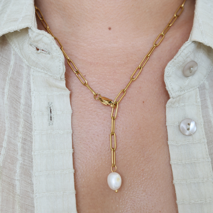 Rosalie Paperclip Pearl Necklace